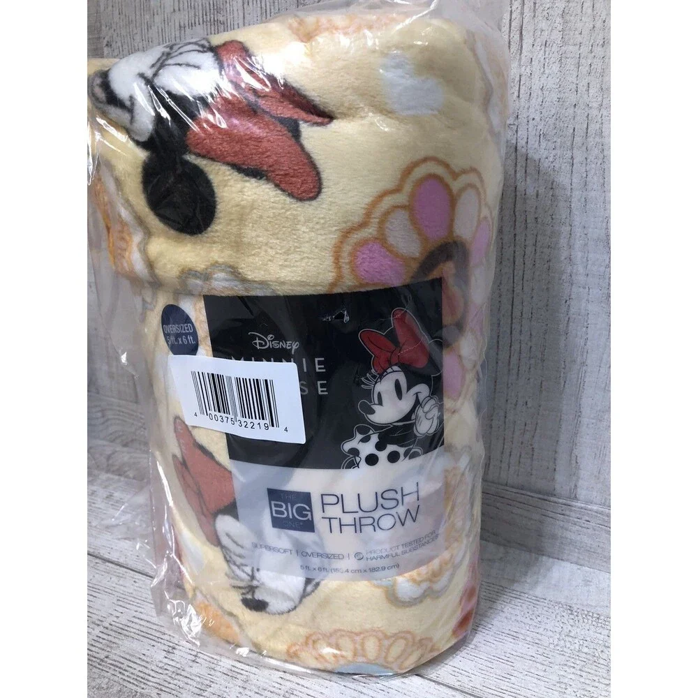 The Big One Oversized Plush Minnie Mouse Yellow Flower Throw Blanket, 5ft x 6 ft